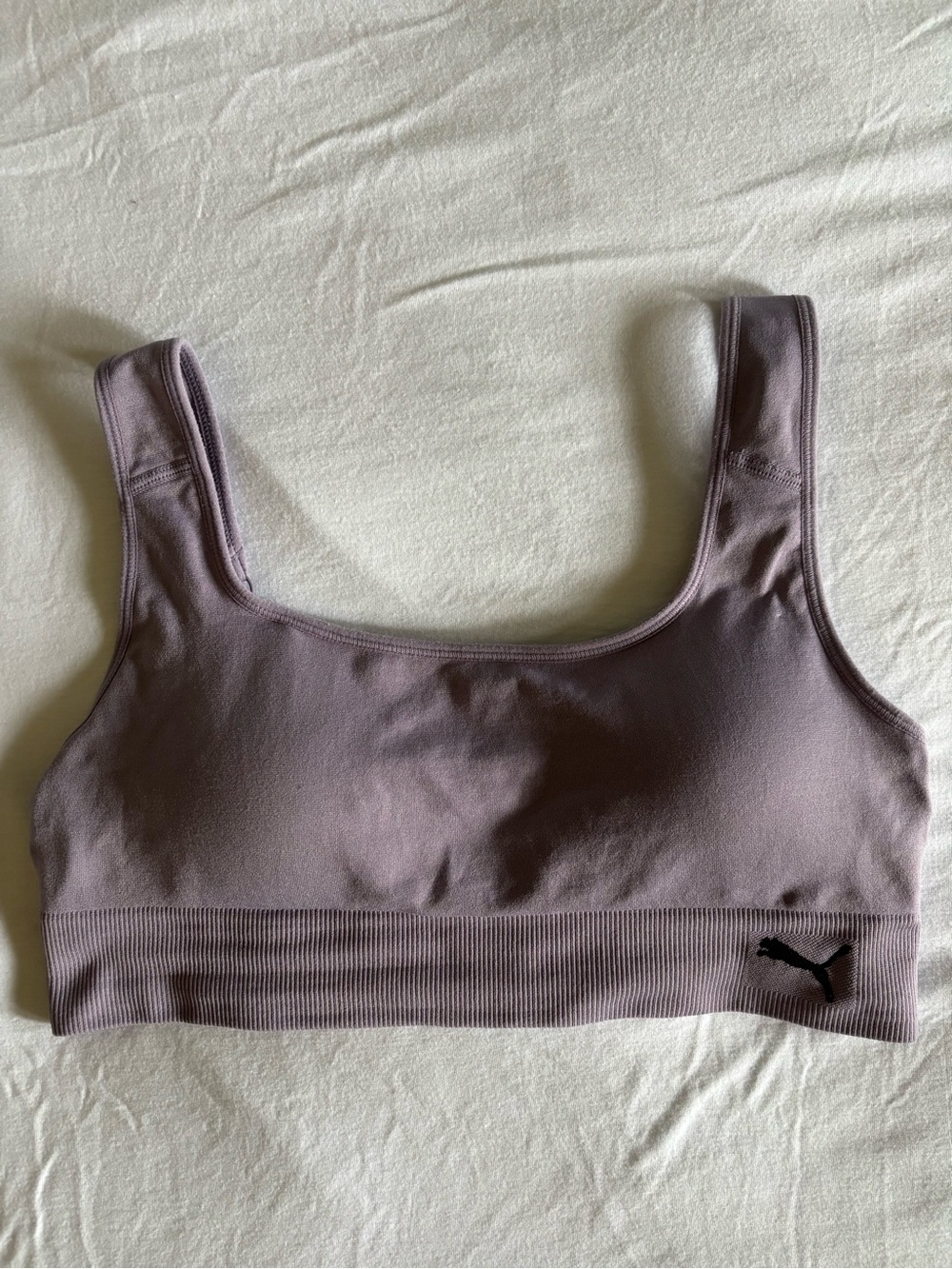 Puma Mauve Seamless Sports Bra with Black Logo Size M